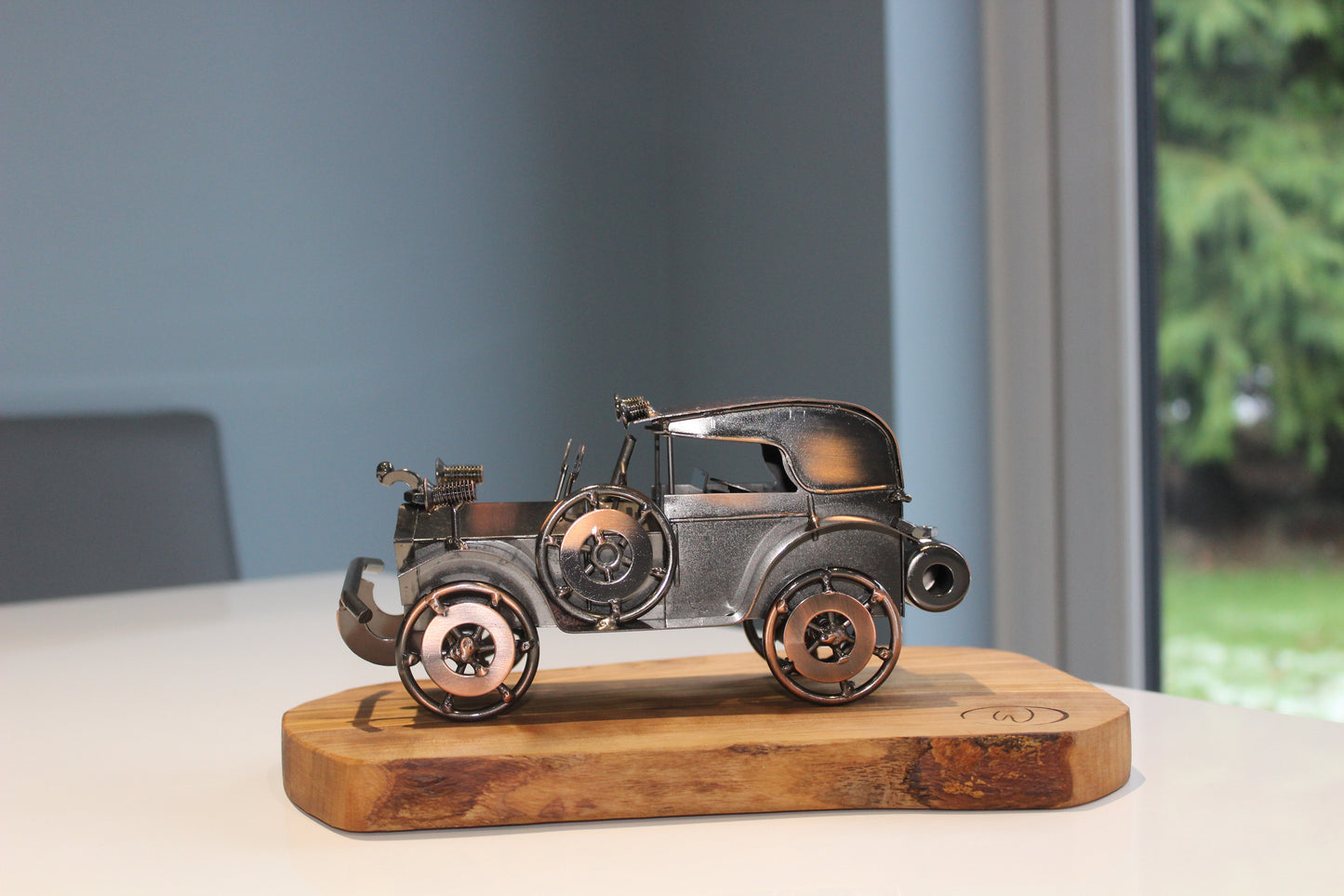 Car Display (203051)