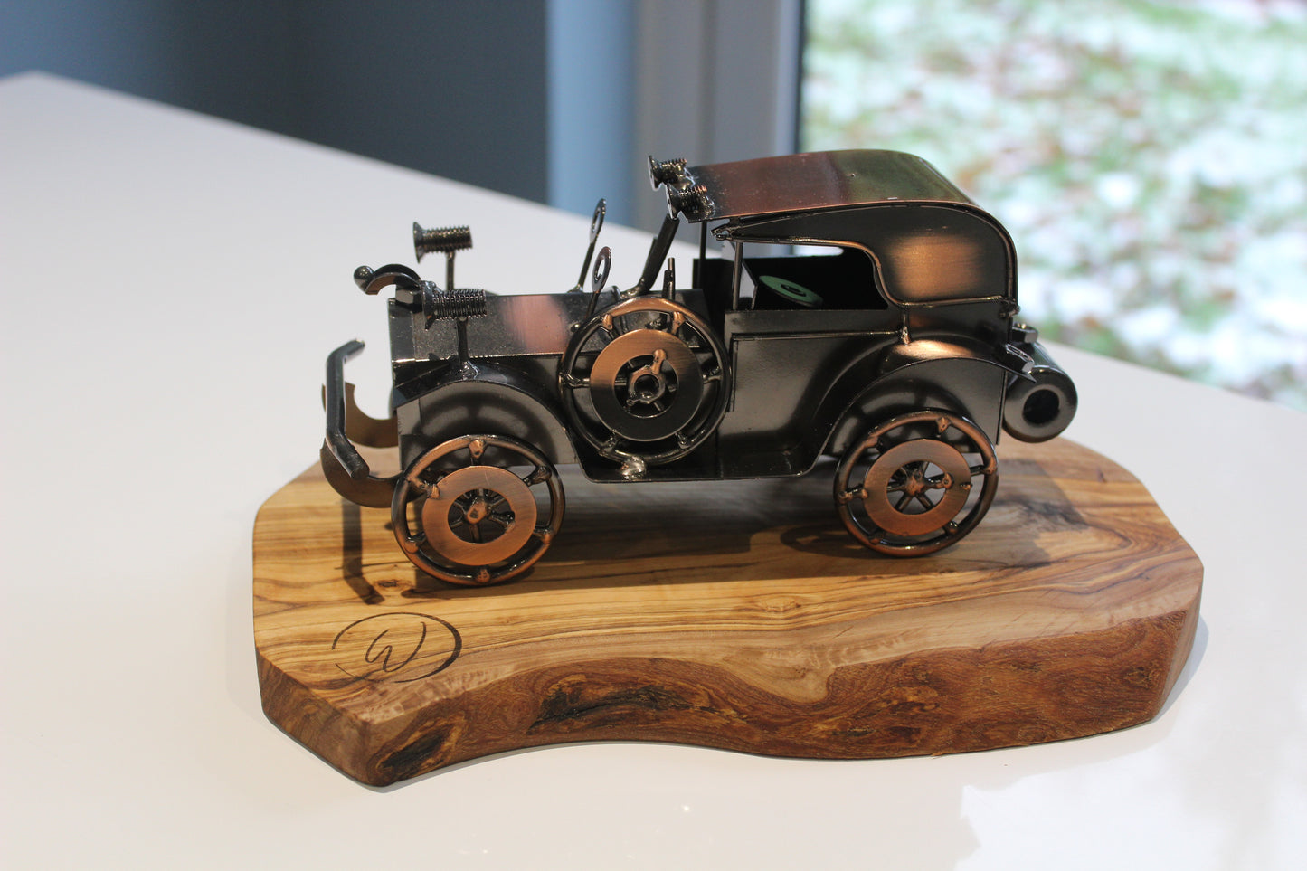 Car Display (203051)