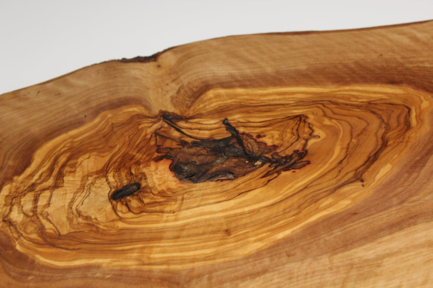 Rustic Board (203040)