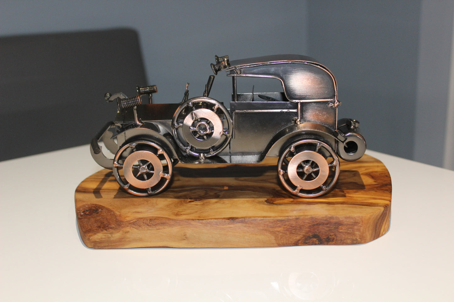 Car Display (203051)