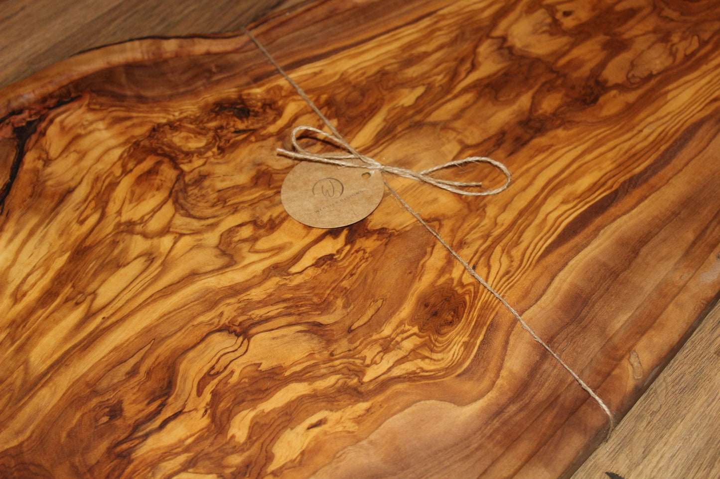 Extra Large Olive Wood Board (203210)