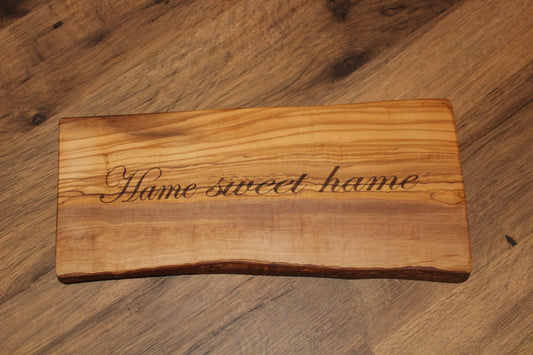 ‘Hame Sweet Hame’ Olive Wood Sign (203205)
