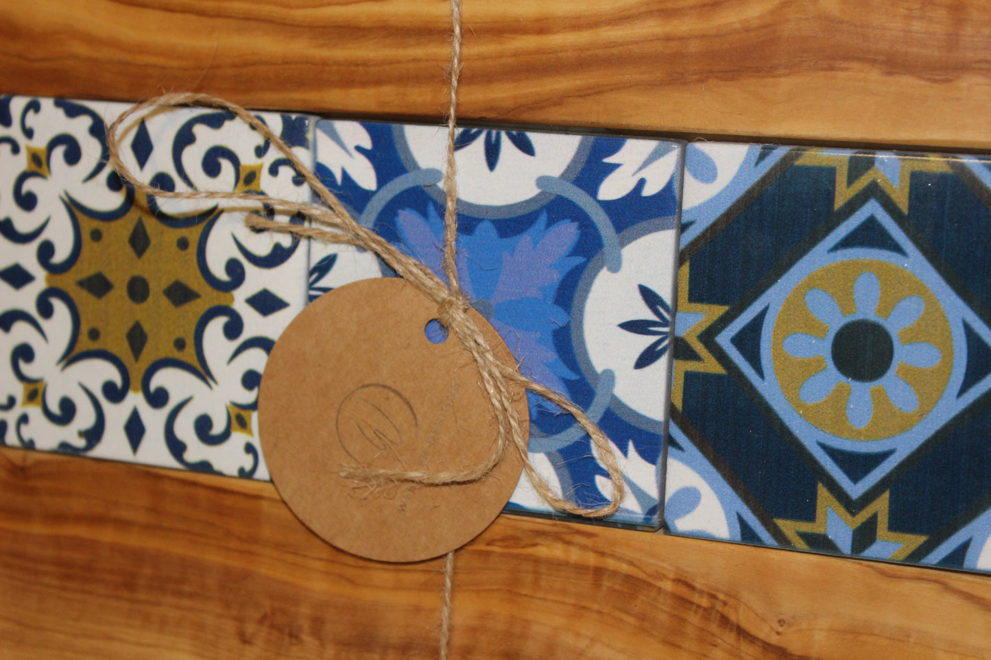 Olive Wood Board with Glass Tiles (203186)