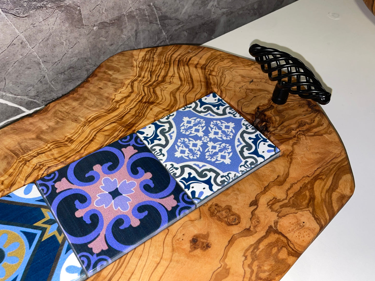 Olive Wood Tray with Black Handles & Glass Tiles (203185)
