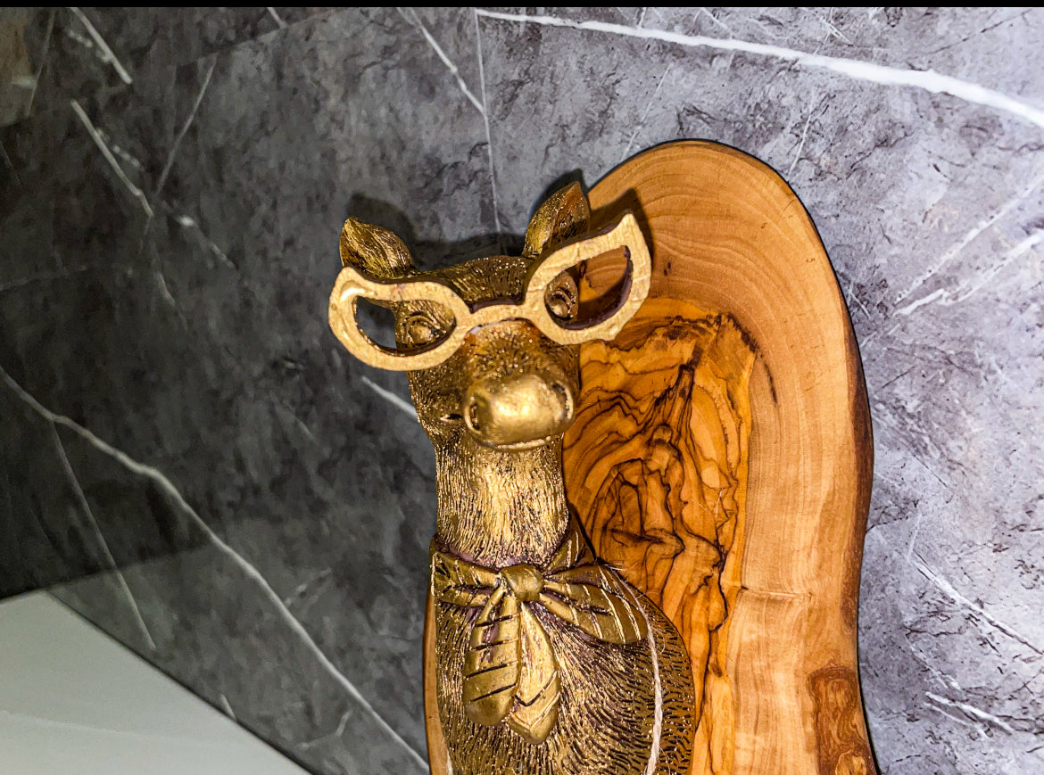 Olive Wood Giraffe Decorative Piece (203132)