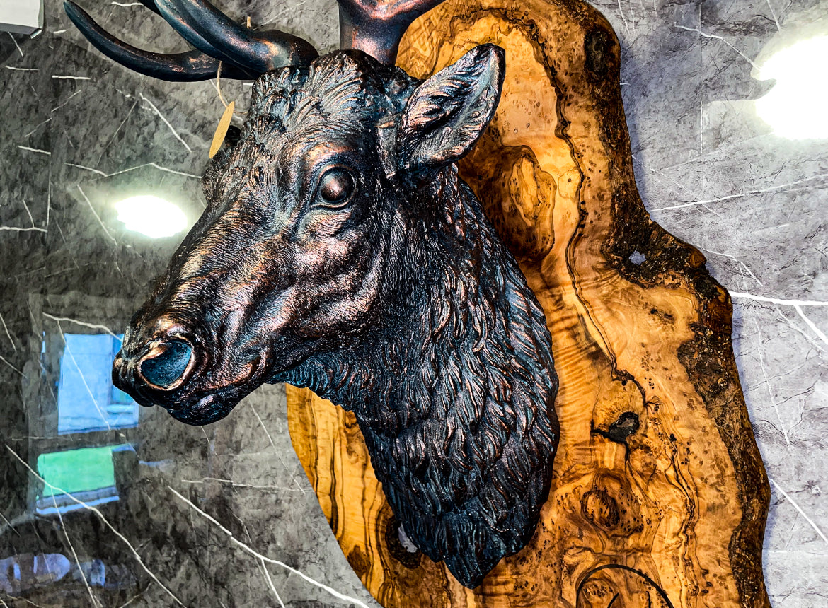 XL Mounted Bronze Stag on Board (203148)